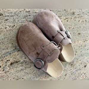 American Eagle Platform Clog - Size 8